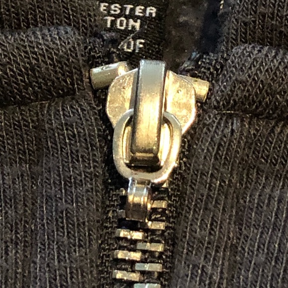 rue 21 angel zip up hoodie - Picture 3 of 4